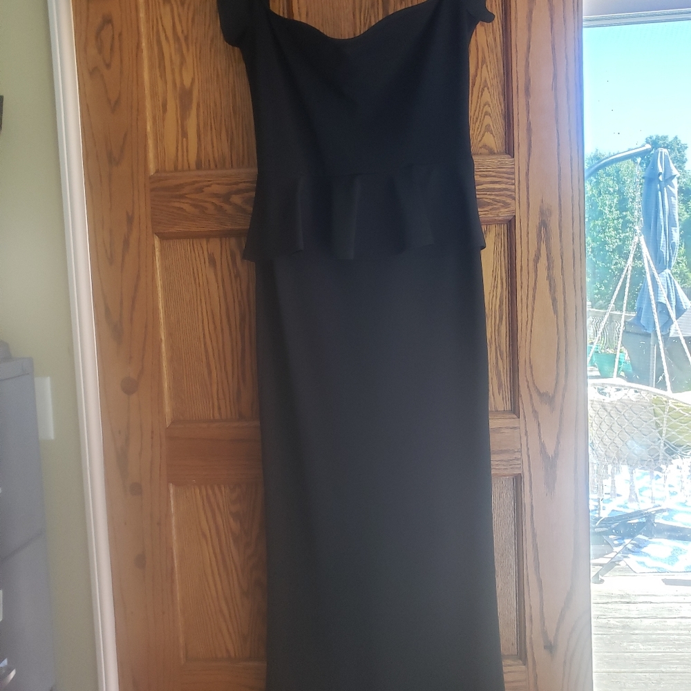 Sexy Black Gown, Sweetheart Neckline